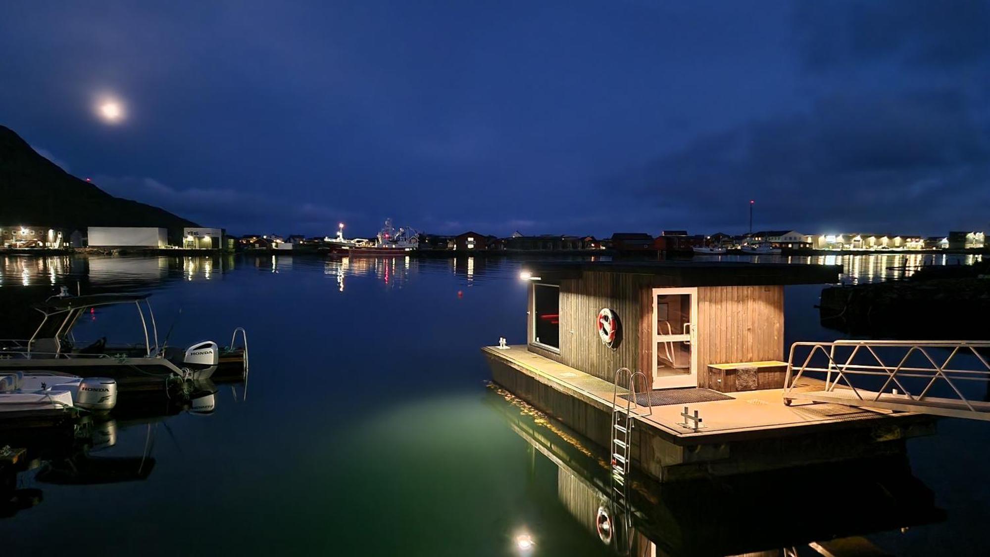 Bensvik Brygge Vaeroy Exterior foto